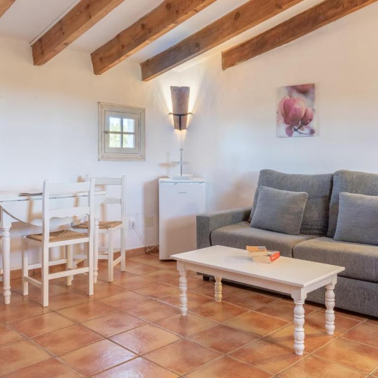 Agroturismo Es Rafal Roig by MHR - Apartamento de 1 dormitorio con vistas al jardín - 9