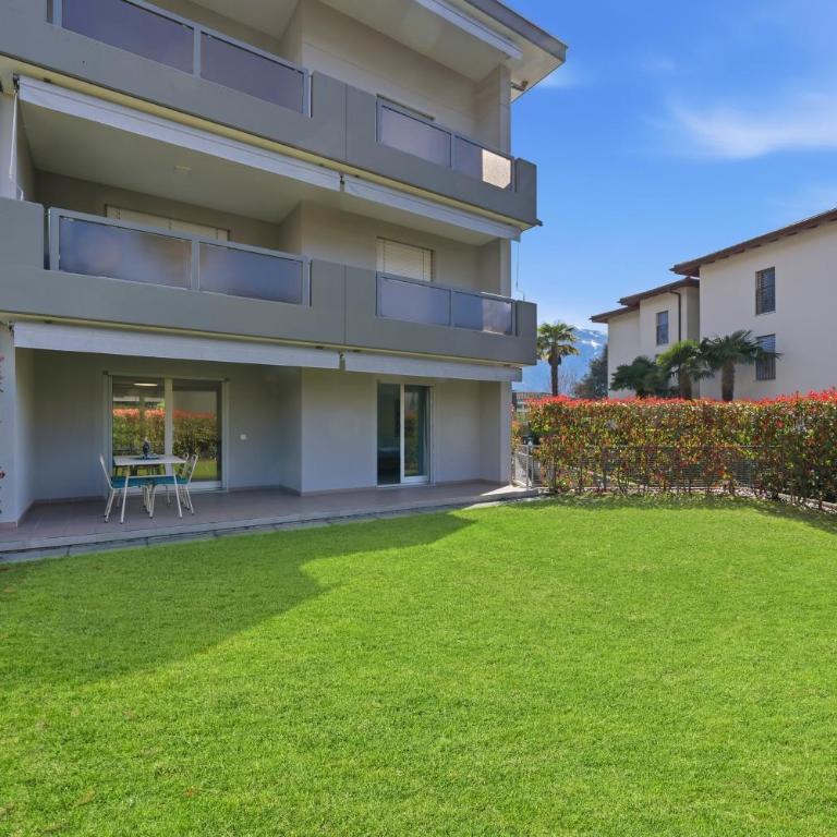 ASCONA GIARDINO FELICE Familienfreundliche Ferienwohnung mit 240m2 eigenem Garten & Klimaanlage - Appartamento con 2 Camere da Letto e Terrazza - 5