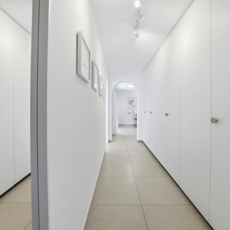 ASCONA GIARDINO FELICE Familienfreundliche Ferienwohnung mit 240m2 eigenem Garten & Klimaanlage - Appartamento con 2 Camere da Letto e Terrazza - 18