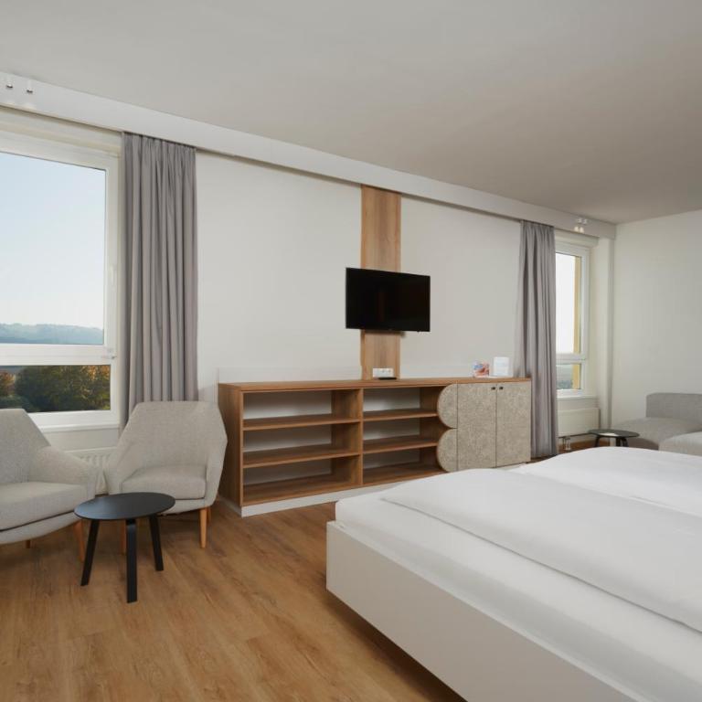 H2O Hotel-Therme-Resort, 3 Sterne superior, für Familien mit Kindern - Deluxe Vierbettzimmer - 1