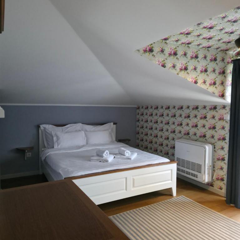 Apartmani Central 4 & Free parking - Apartman sa 2 Spavaće Sobe - 13