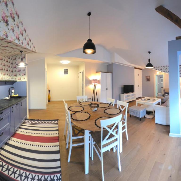 Apartmani Central 4 & Free parking - Apartman sa 2 Spavaće Sobe - 14