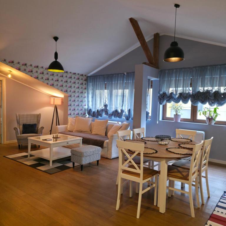 Apartmani Central 4 & Free parking - Apartman sa 2 Spavaće Sobe - 20