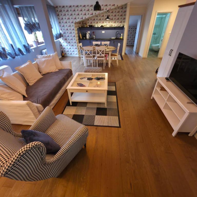 Apartmani Central 4 & Free parking - Apartman sa 2 Spavaće Sobe - 21