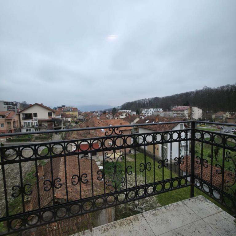 Apartmani Central 4 & Free parking - Apartman sa 2 Spavaće Sobe - 23