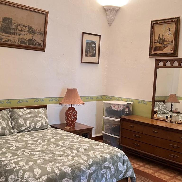 Las Campanas - One-Bedroom House - 16