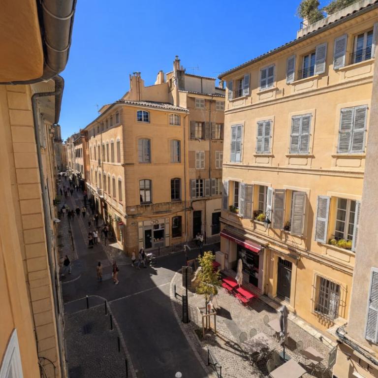 Duplex de Charme au Cœur Historique d'Aix - Appartement 1 Chambre - 14