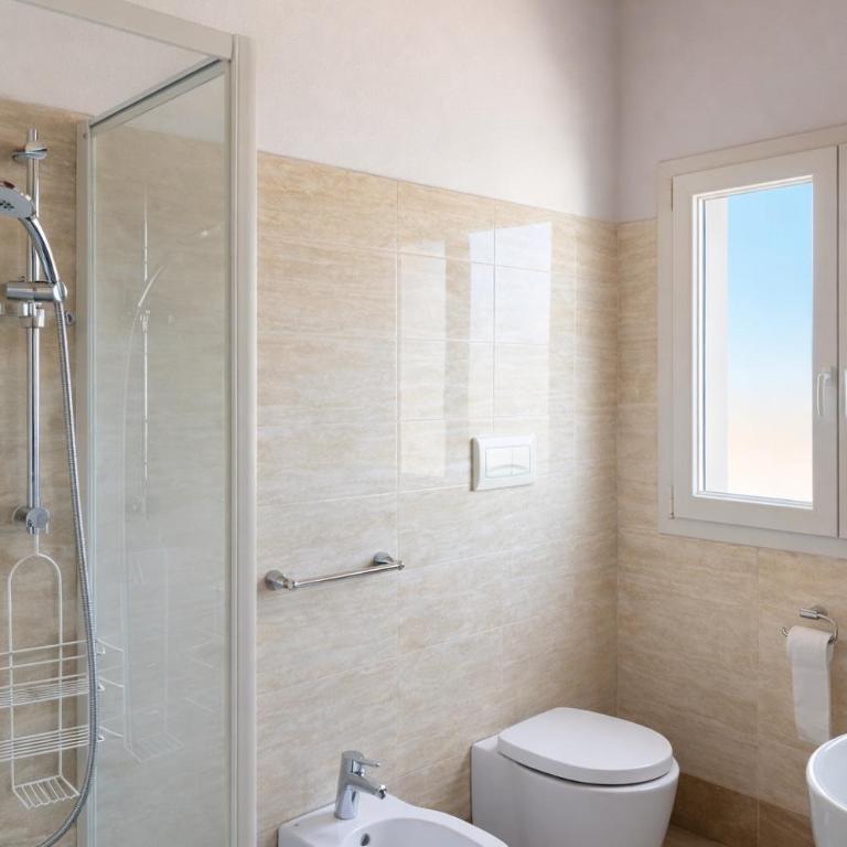 Camere comfort con terrazza Solarium Favorita - Camera Familiare con Terrazza - 5