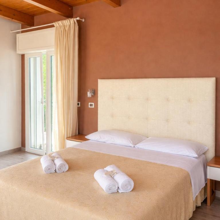 Camere comfort con terrazza Solarium Favorita - Camera Familiare con Terrazza - 7