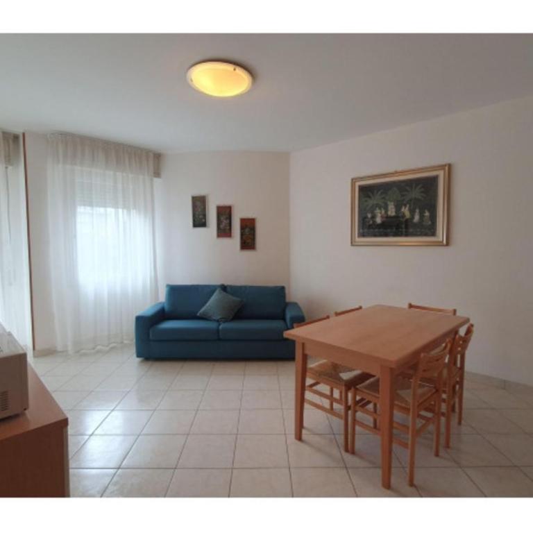 Familiar apartment in a prime location - Apartment - 4