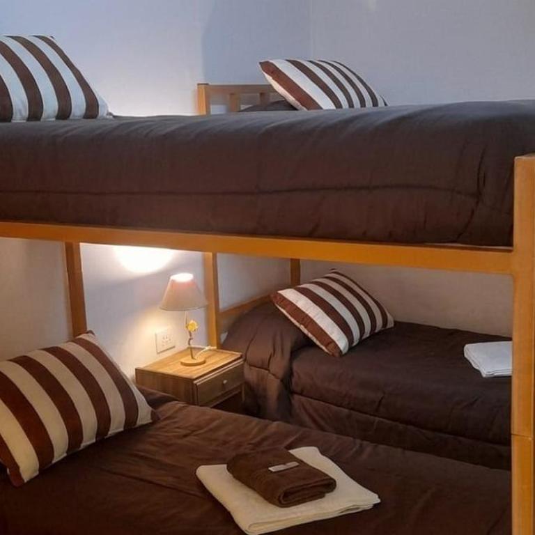 Santa Matilde Hospedaje - Quadruple Room with Shared Bathroom - 1