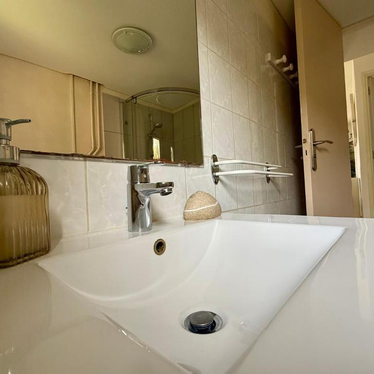 Domaine du Mas de Peyres - Superior Apartment with Sea View - n°5 - 7