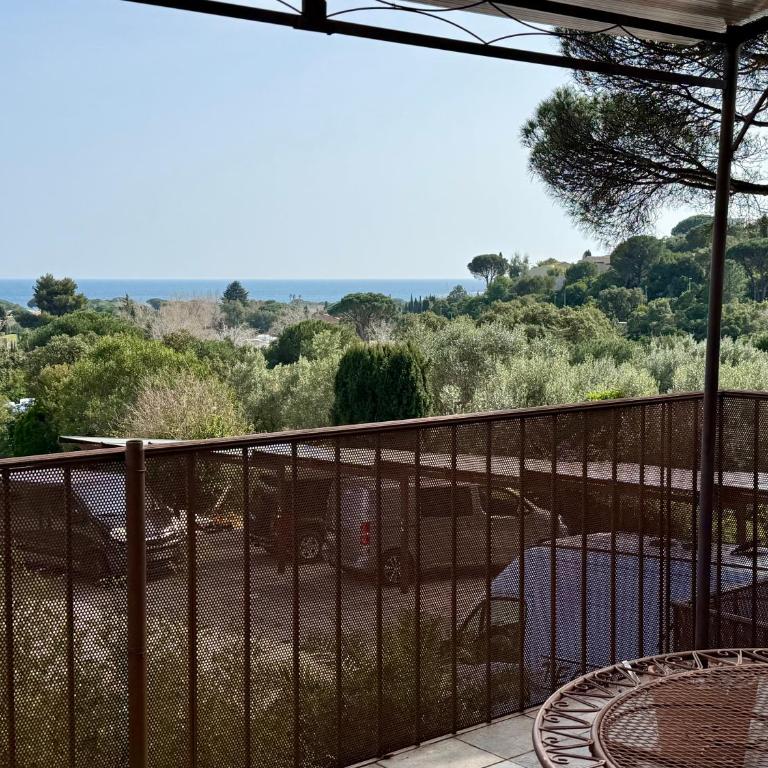 Domaine du Mas de Peyres - Superior Apartment with Sea View - n°5 - 6
