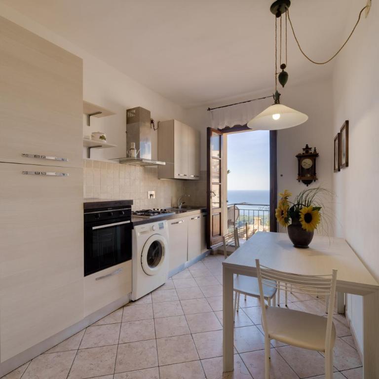 Vista su Montecristo - Goelba - Appartamento con 2 Camere da Letto - 13