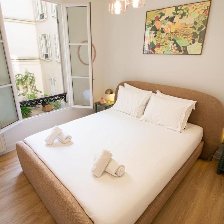 1 Chambre Sacré Cœur - Ascenseur - Calme - Appartement avec Douche - 3