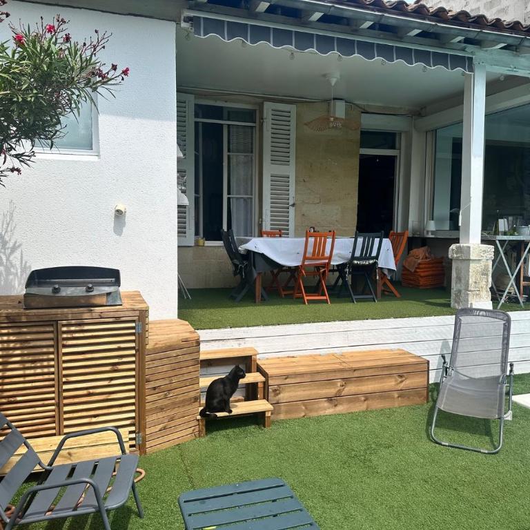 Family house with pool - Maison de Vacances - 28
