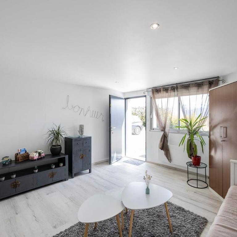 Studio Bonheur neuf Annecy Poisy belle vue calme - Appartement 1 Chambre - 2