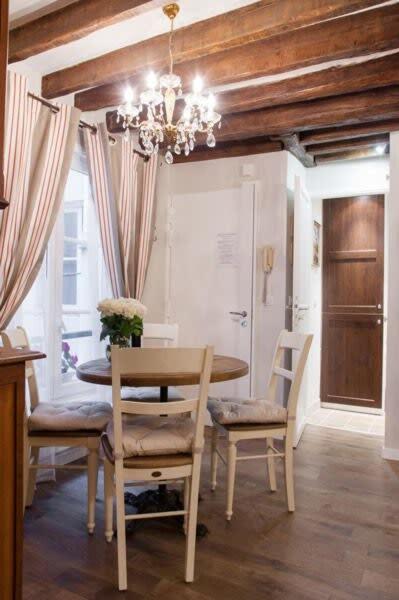 Le Merlot du Marais - One-Bedroom Apartment - 20