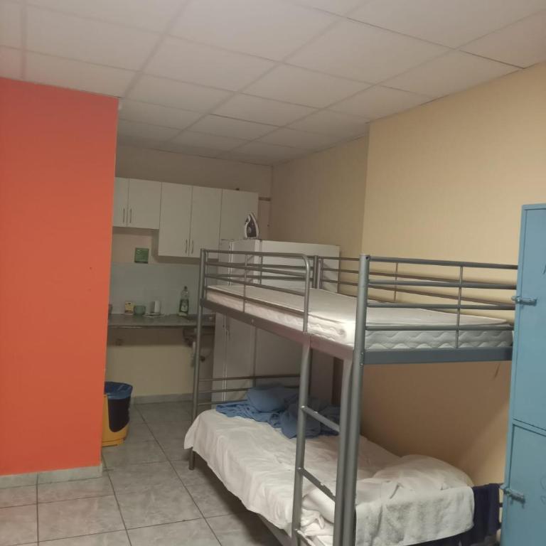 Albergue juvenil - Litera en habitación compartida - Solo mujeres - 3