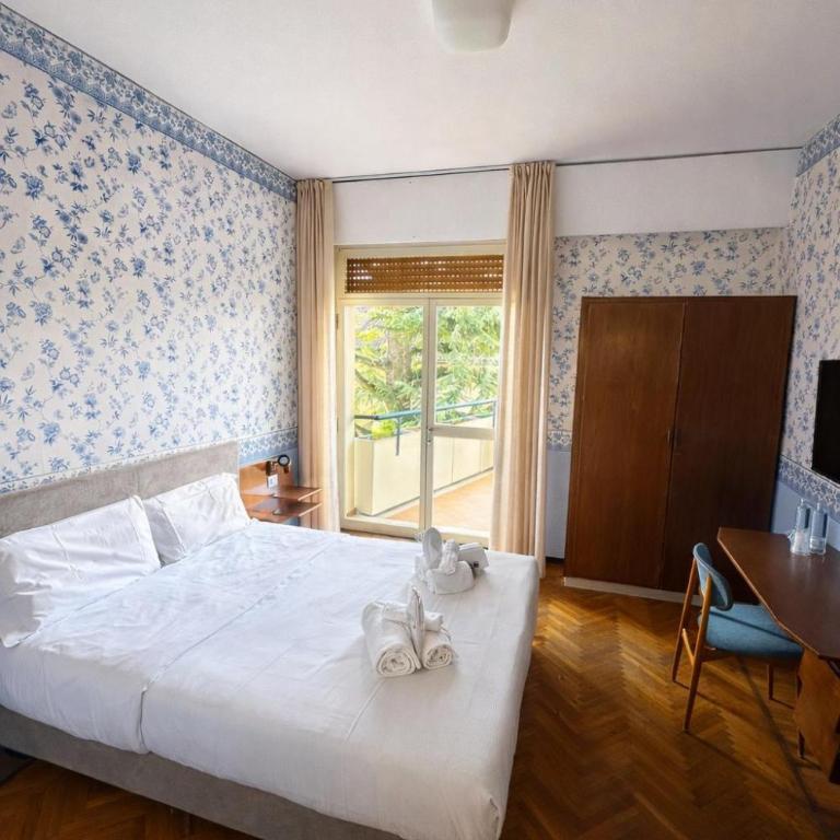 Hotel Broglia - Camera Matrimoniale - 6