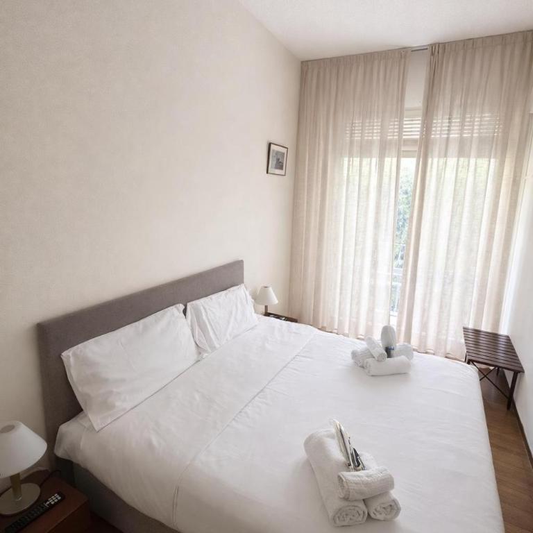 Hotel Broglia - Camera Matrimoniale Economy - 9
