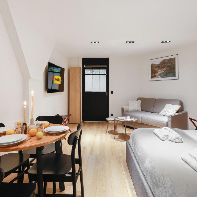 Social Hub Suite Cosy & Fun for 4 Center Paris - Apartment - 11