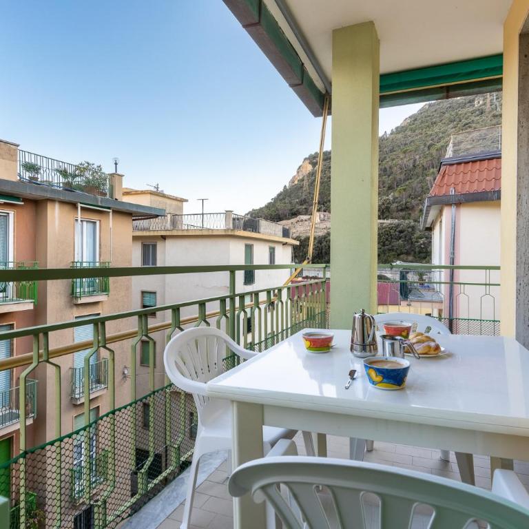 Hostdomus - Borealis Suite - Appartamento con 1 Camera da Letto e Terrazza - 3