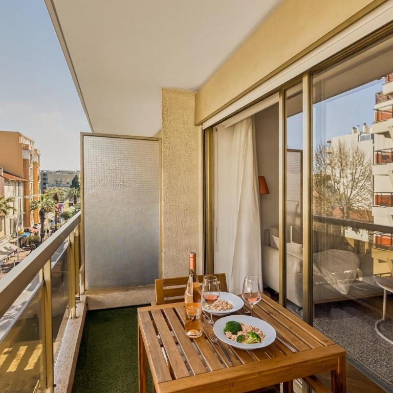 T2 Clim - 3 min plages & Balcon -4P Juan-Les-Pins - Apartamento de 1 dormitorio - 6