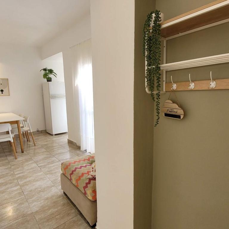 Alojamiento para 4 con Cochera en Villa Cabrera - Casa de 2 dormitorios - 9