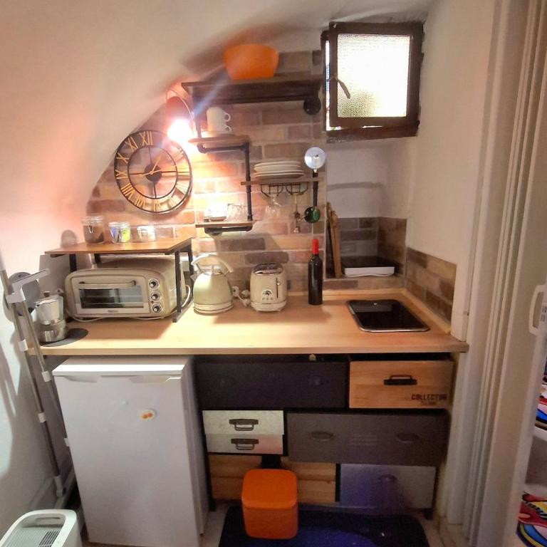 Tiny studio, rustic style, historic center - Appartamento con 1 Camera da Letto - 10