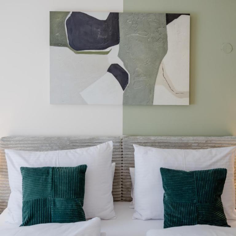 Lumen Homes - Heritage Boutique Apartments, zwischen Altstadt und Isar - Three-Bedroom Apartment - 5