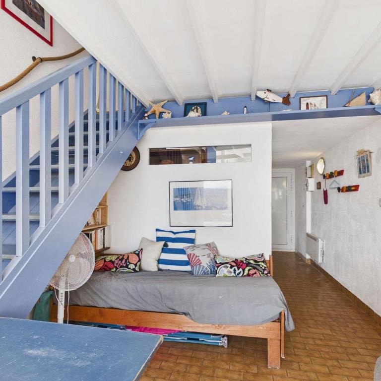 Appartement T2 à 150 m de la plage avec terrasse et parking privé - One-Bedroom Apartment - 4