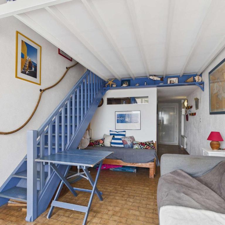 Appartement T2 à 150 m de la plage avec terrasse et parking privé - One-Bedroom Apartment - 7