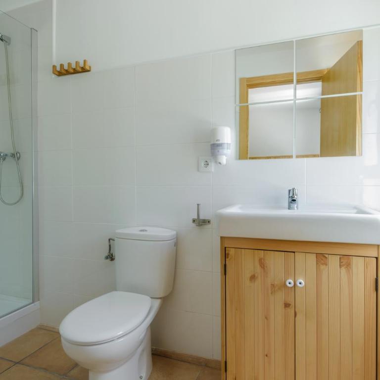Camping Selva de Oza - Habitación Cuádruple con baño privado - 3