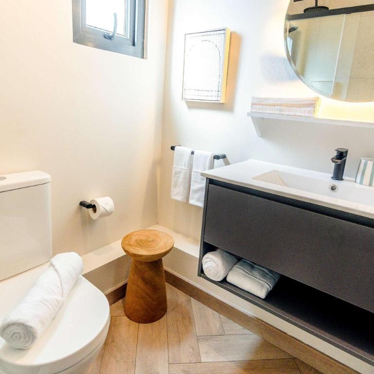 HOM I La Dehesa I Wifi I Parking I AC I Suite I PLD 01 - Apartment - 16