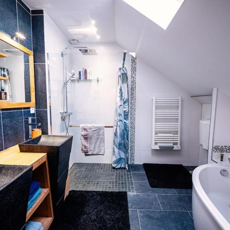 Elégante longère rénové à 800m de la plage - Casa de 4 dormitorios - 16