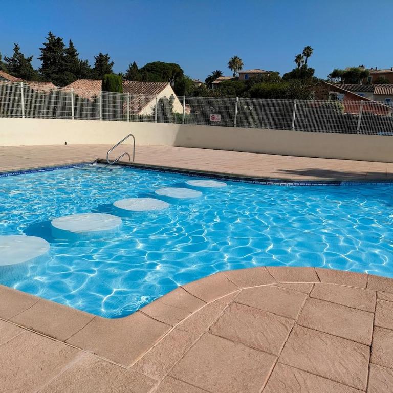 Beautiful house between sea and forest - Pool & Garden - Maison 1 Chambre - 11