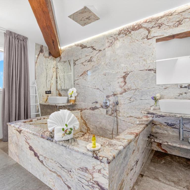 GENTILLEHOMME - Appartement d'exception - vue mer - proche Monaco - Appartement 2 Chambres avec Terrasse et Vue sur la Mer - 10