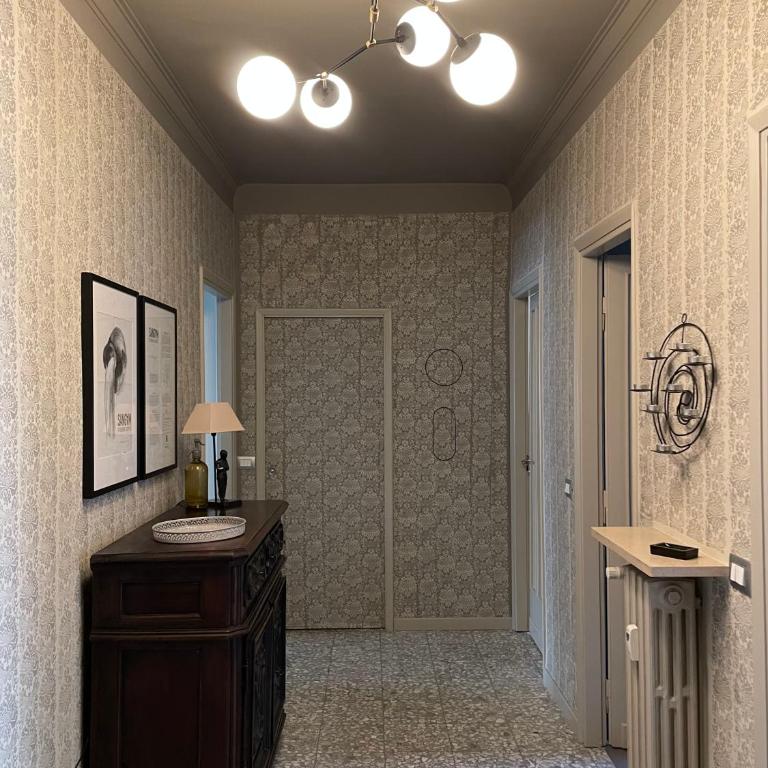 Two bedroom apartment with private parking - Two-Bedroom Apartment - 14