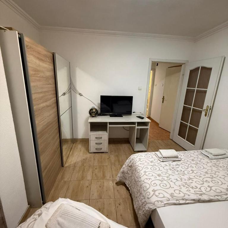 Centar Milena Apartmani Budva - Standard Apartment - 11