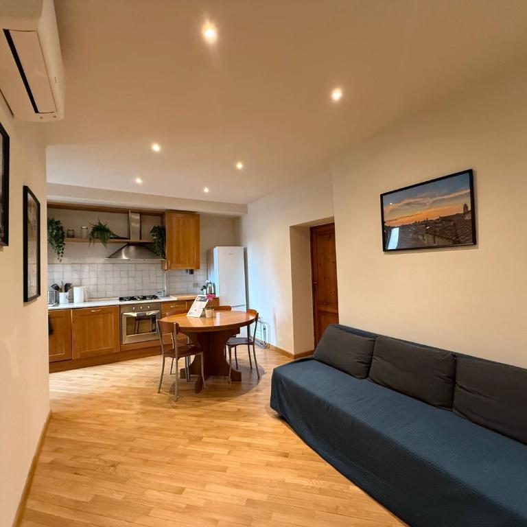 La Dolce Vista Appartamento Pisa Centro - Appartamento con 2 Camere da Letto - 2