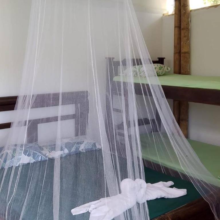Cabaña El Tucan - Quadruple Room with Bathroom - 4