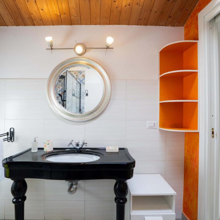 Casa Alcalà Deluxe - Superior Suite with Sea View and terrace - 20