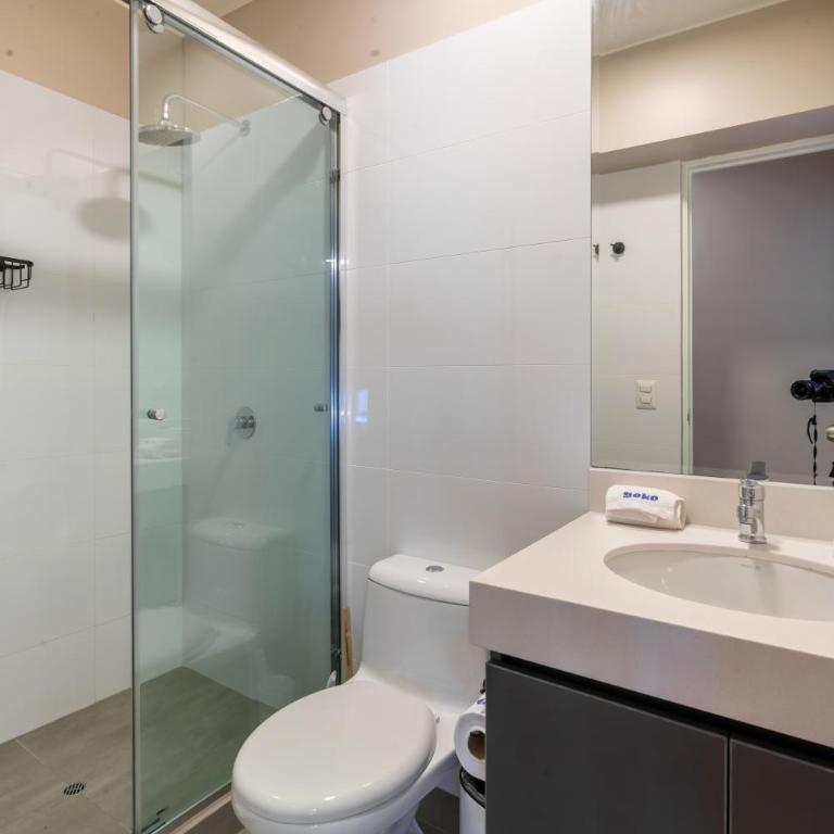Modern Benavides 707 Residences by Geko - Two-Bedroom Apartment - 16
