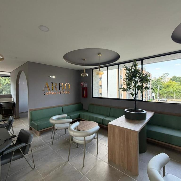 Hermoso Apto en la mejor zona de Cali - Barrio Pance - Apartamento de 2 dormitorios - 2
