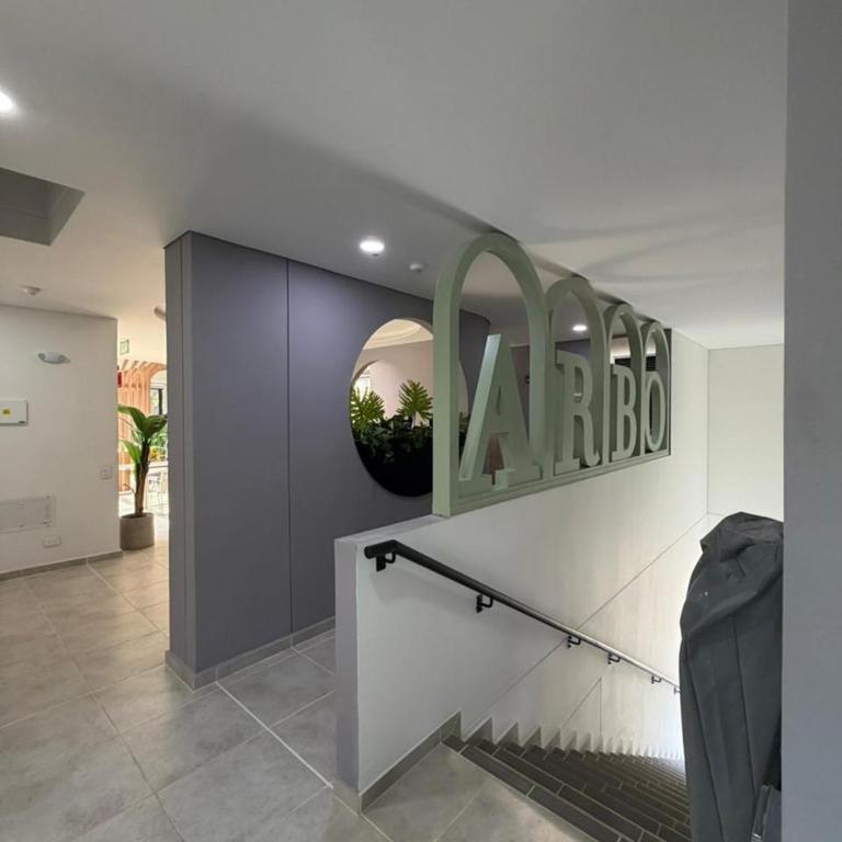 Hermoso Apto en la mejor zona de Cali - Barrio Pance - Apartamento de 2 dormitorios - 10