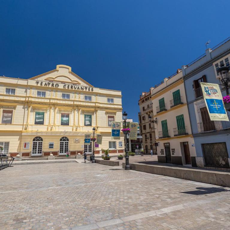 Charming Malaga Stay: Walk to Top Sights - Apartamento - 41