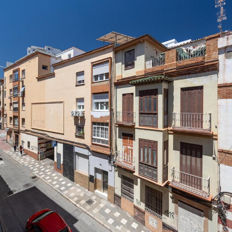 Charming Malaga Stay: Walk to Top Sights - Apartamento - 44