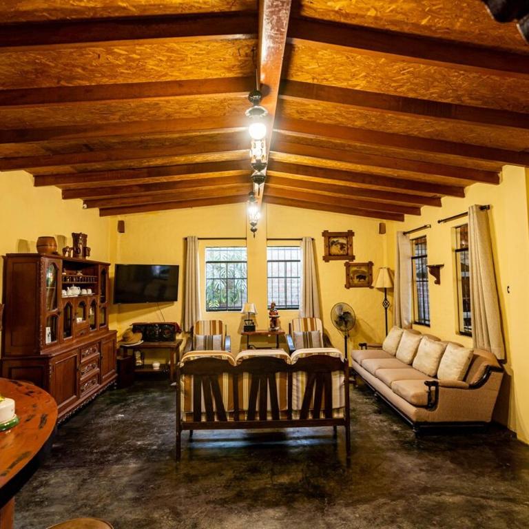 Acogedora Casa huerta estilo rústico - Casa de 2 dormitorios - 25