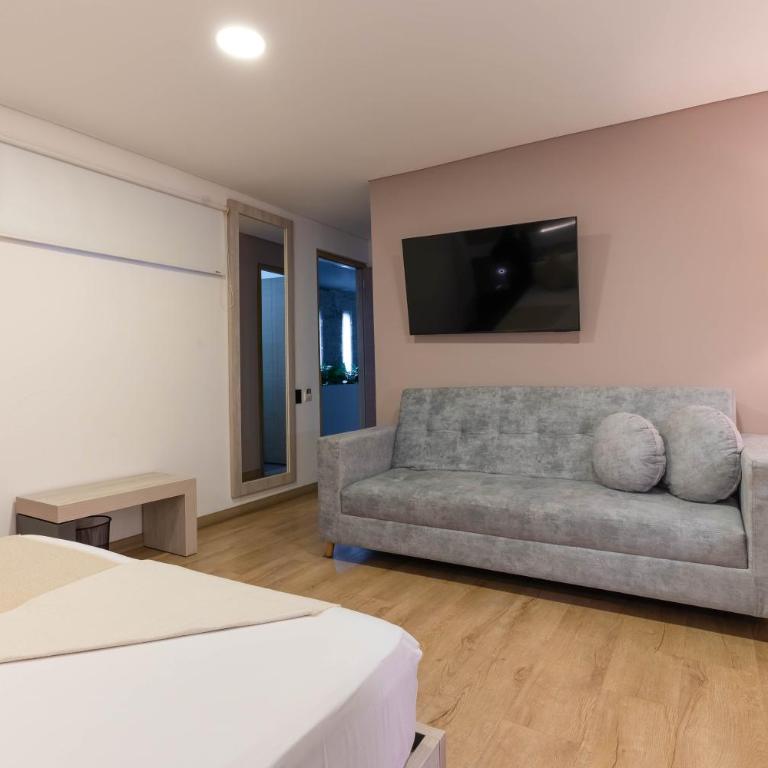 Hotel Time Oclock - Habitación Doble - 13
